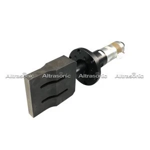 Μετατροπέας υπερήχων 20 kHz με ενισχυτή+ Steel Horn 110*20 For Mask Machine